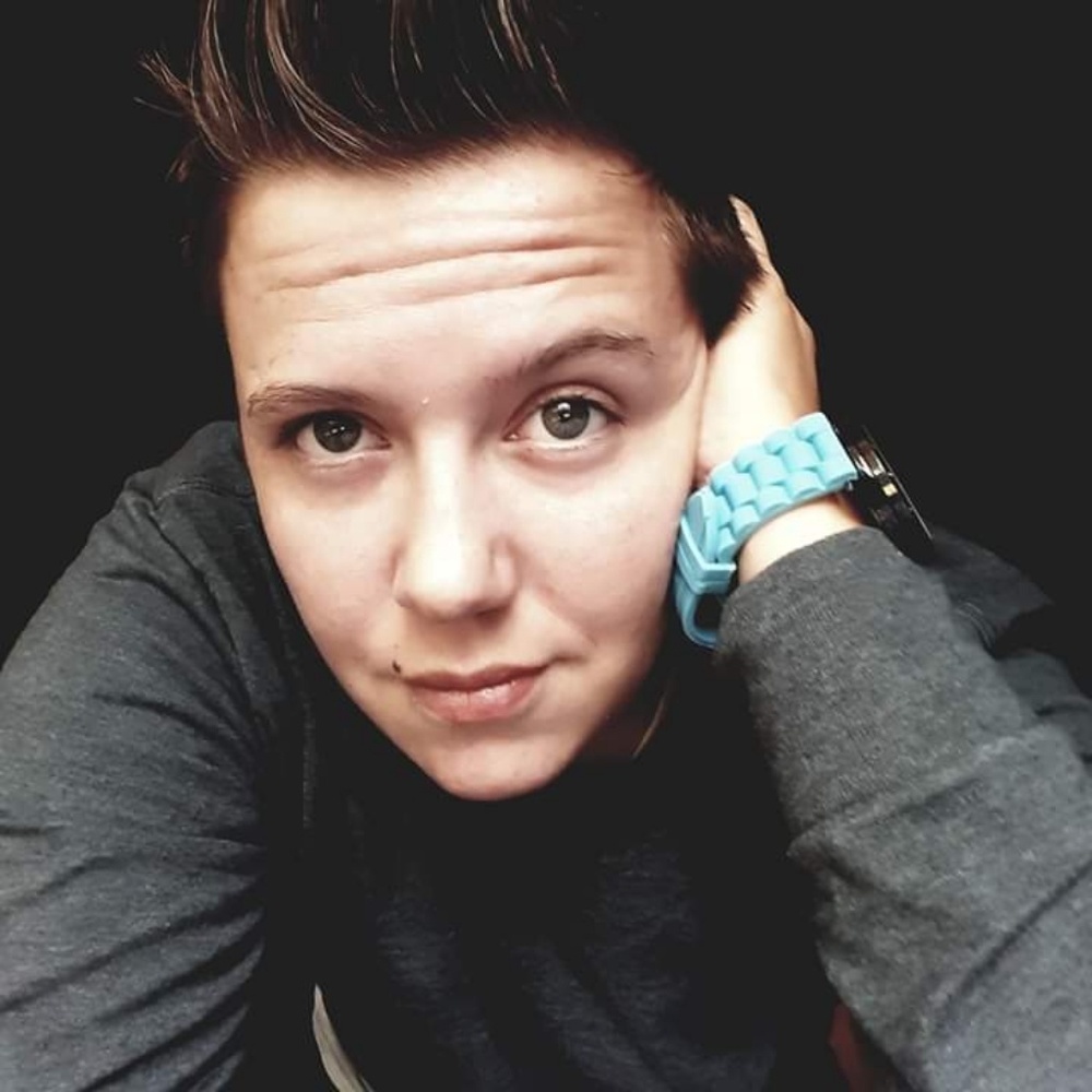 Meet your Posher, Stormie